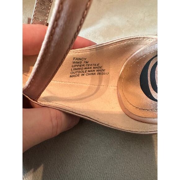 Charming Charlie’s Rose Gold Glitter Block Heels. Size 7 M - Picture 5 of 5